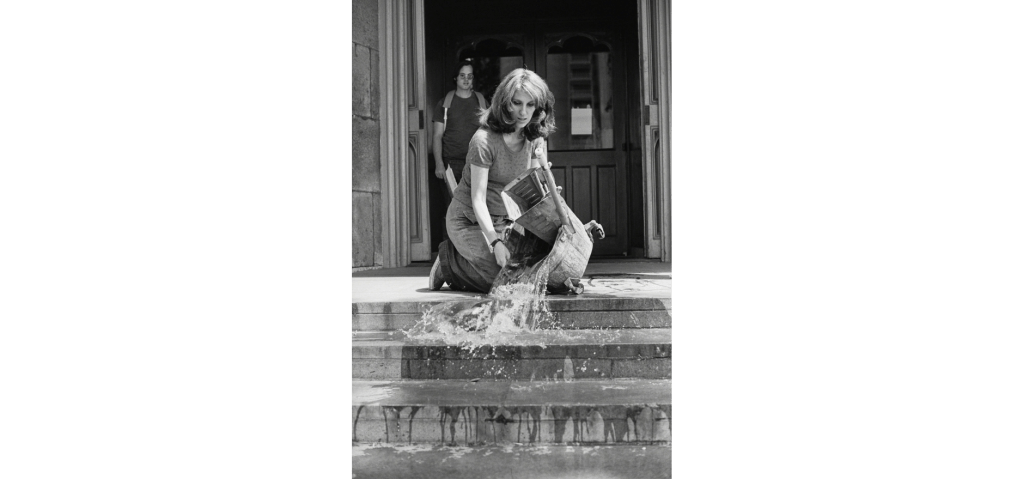 Mierle Laderman Ukeles, Hartford Wash: Washing, Tracks, Maintenance (Outside)&nbsp;(1973)