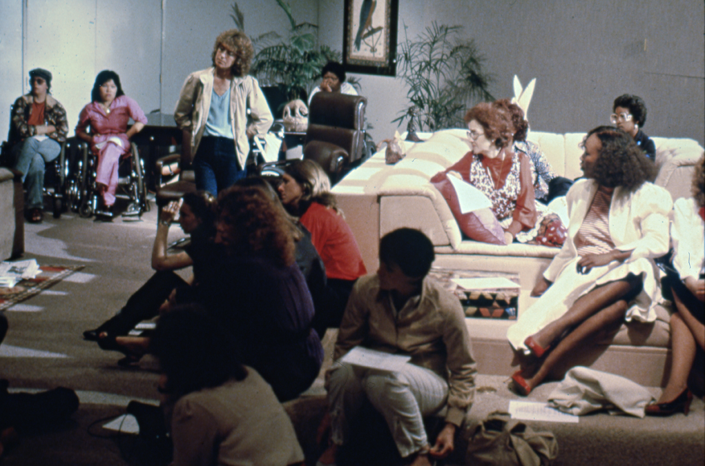 Suzanne Lacy, Freeze Frame: Room for Living Room&nbsp;(1982)