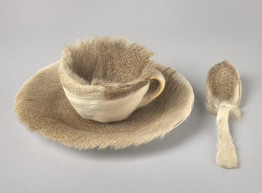 Meret Oppenheim, Object&nbsp;(1936)